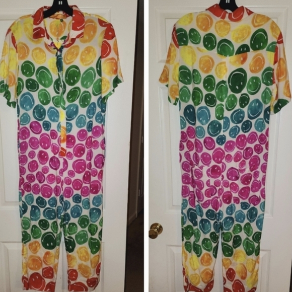 Sz M L NWOT Farm Rio Smiley LGBTQ+ Pride Rainbow Smile Jumpsuit Pants - Picture 4 of 8